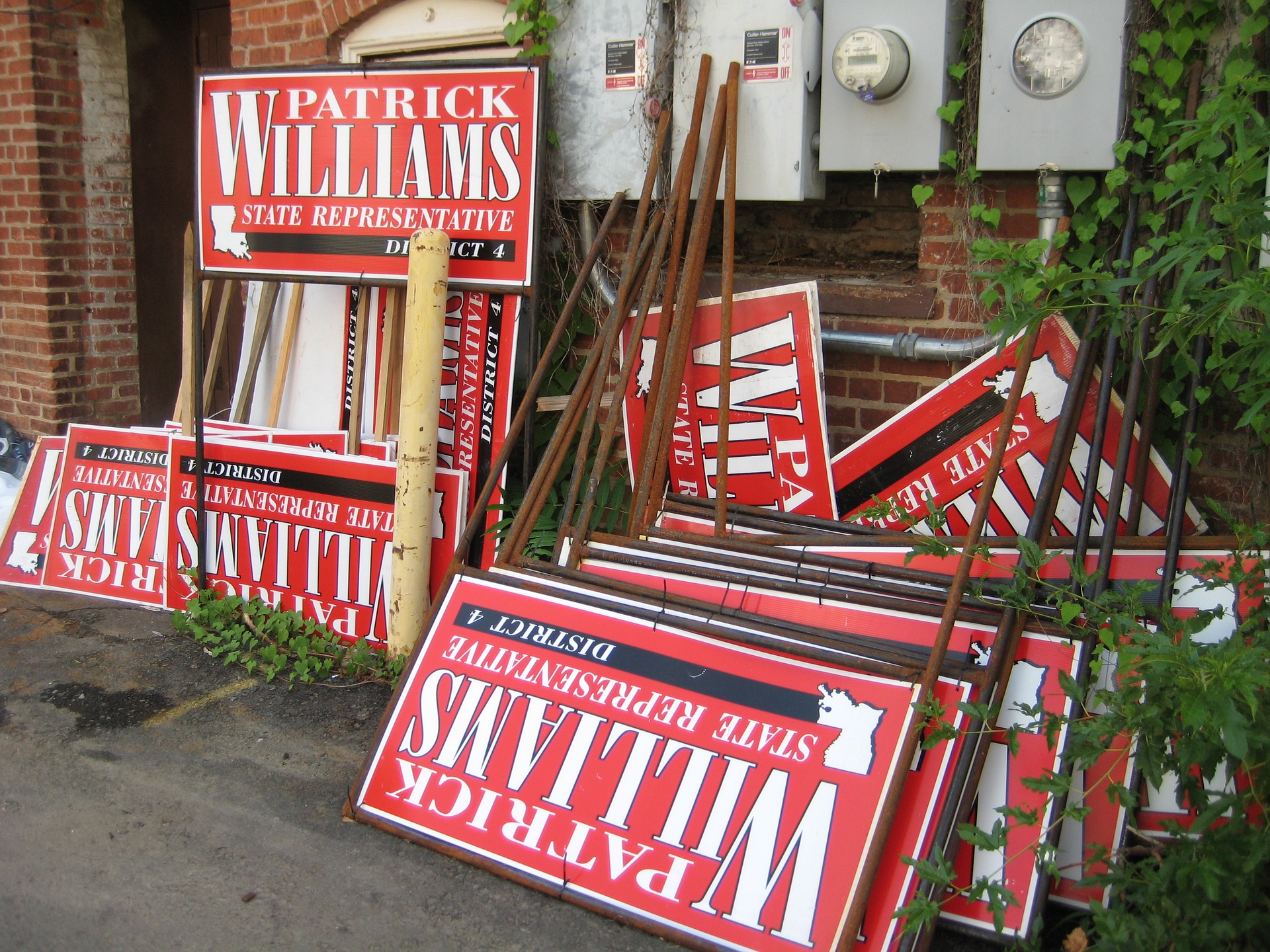 County: You can drop off campaign signs for recycling following election