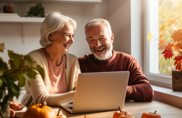 Connecting with Loved Ones: Using FaceTime and More During the Holidays