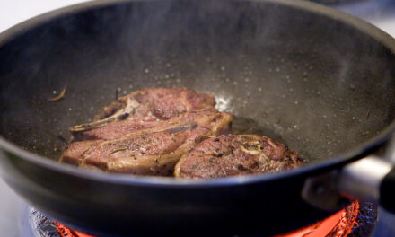 The Art of Searing: Enhancing Flavor Even in Winter