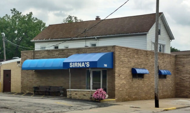 Sirna’s Cafe: A Cozy Dining Experience in Bedford