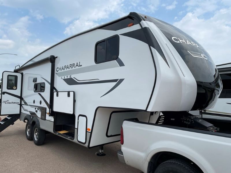 Towable RVs: Hitching Up for Adventure