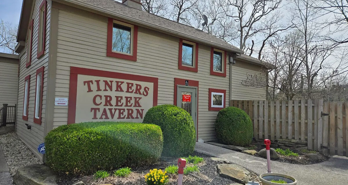 Tinkers Creek Road Tavern: A Hidden Gem for Your Summer Adventure