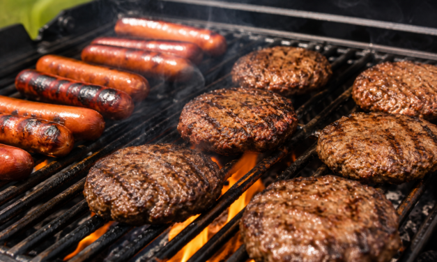 Elevating Backyard Classics: Easy Ways to Upgrade Summer Grill Favorites
