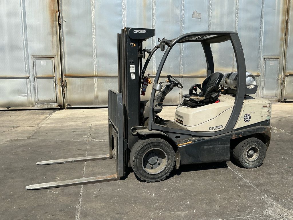 2016 Crown C-51050-65 Propane Forklift